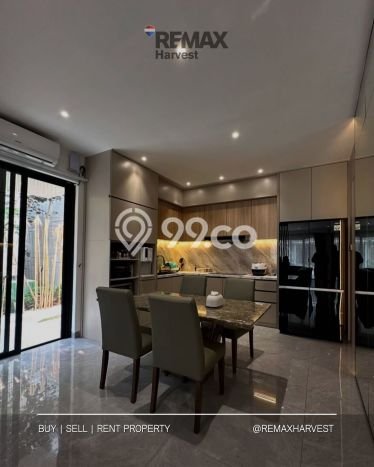 Rumah Elit LB 119m2 Siap Huni Desain Elegan di Pantai Indah Kapuk 2, Jakarta Utara Rumah Elit LB 119m2 Siap Huni Desain Elegan di Pantai Indah Kapuk 2, Jakarta Utara