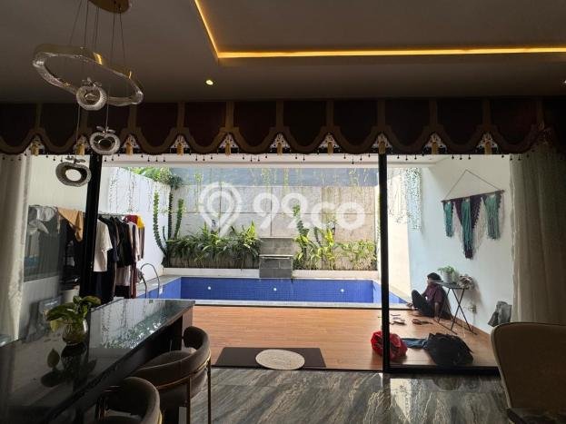 For Sale! Luxury House LT 140m2 Desain Elegan di Harapan Indah For Sale! Luxury House LT 140m2 Desain Elegan di Harapan Indah