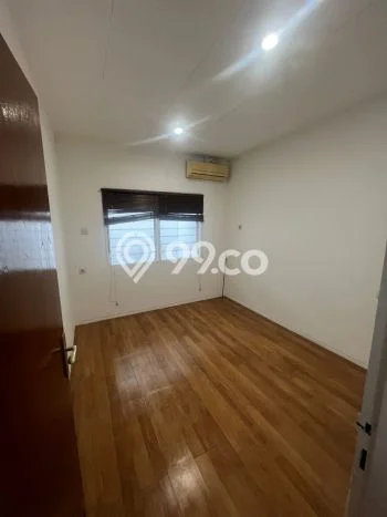 Rumah Bagus Siap Huni Di Kelapa Gading Luas 150m2 Lokasi Strategis Rumah Bagus Siap Huni Di Kelapa Gading Luas 150m2 Lokasi Strategis