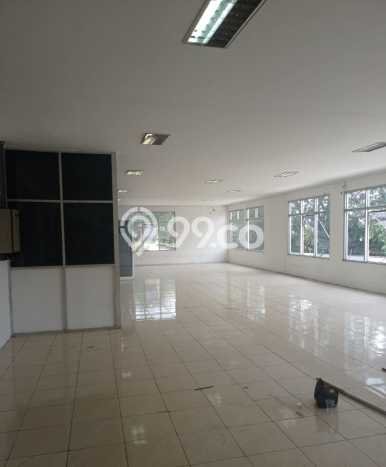 Gudang Disewakan di Bekasi, Luas 2500m², Area Premium Gudang Disewakan di Bekasi, Luas 2500m², Area Premium
