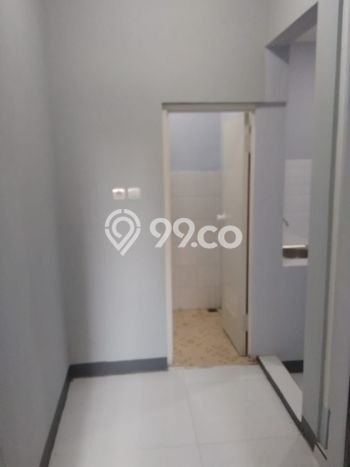 Lokasi strategis! Rumah siap huni disewakan di Kebayoran Baru LB 315m2 Lokasi strategis! Rumah siap huni disewakan di Kebayoran Baru LB 315m2