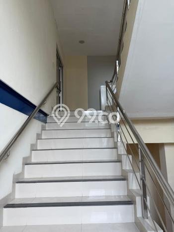 Gudang disewakan lokasi strategis Lippo Cikarang Cikarang 720m2 Gudang disewakan lokasi strategis Lippo Cikarang Cikarang 720m2