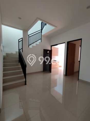 Dijual Hunian Rumah Nyaman 3 KT di Pondok Kelapa, Jakarta Timur Dijual Hunian Rumah Nyaman 3 KT di Pondok Kelapa, Jakarta Timur