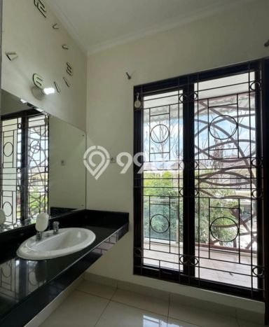 LISTING BARU! Rumah di , Ready, 5 KT, Akses Bekasi, Bekasi, Luas 144m2m² LB 287m2m² LISTING BARU! Rumah di , Ready, 5 KT, Akses Bekasi, Bekasi, Luas 144m2m² LB 287m2m²