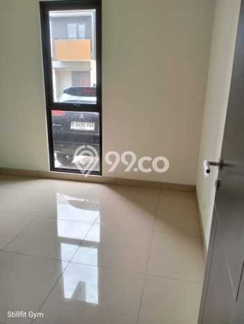 Jarang Ada! Rumah Kontrakan 3 Kamar Bagus Siap Huni Summarecon Crown Gading Jarang Ada! Rumah Kontrakan 3 Kamar Bagus Siap Huni Summarecon Crown Gading