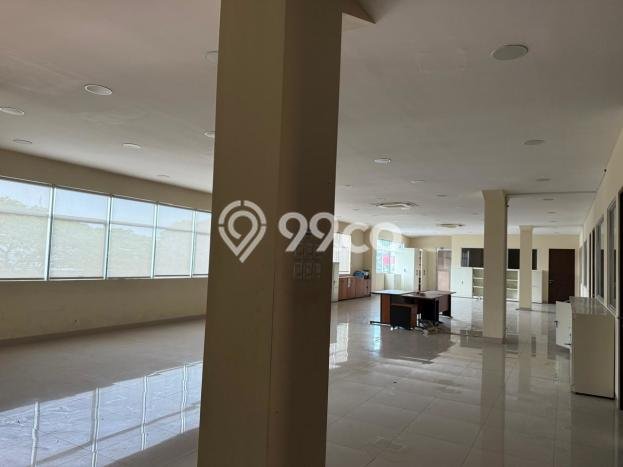 Gudang disewakan lokasi strategis Lippo Cikarang Cikarang 720m2 Gudang disewakan lokasi strategis Lippo Cikarang Cikarang 720m2