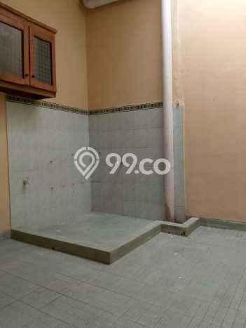 Disewakan! Rumah 3 Kamar Tidur &
2 Kamar Mandi di Kayu Putih, Jakarta Timur Disewakan! Rumah 3 Kamar Tidur &
2 Kamar Mandi di Kayu Putih, Jakarta Timur