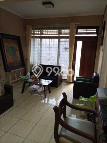 Unit Kost Dijual di Yogyakarta Spesifikasi 8 Kamar Tidur dan Area Strategis Unit Kost Dijual di Yogyakarta Spesifikasi 8 Kamar Tidur dan Area Strategis