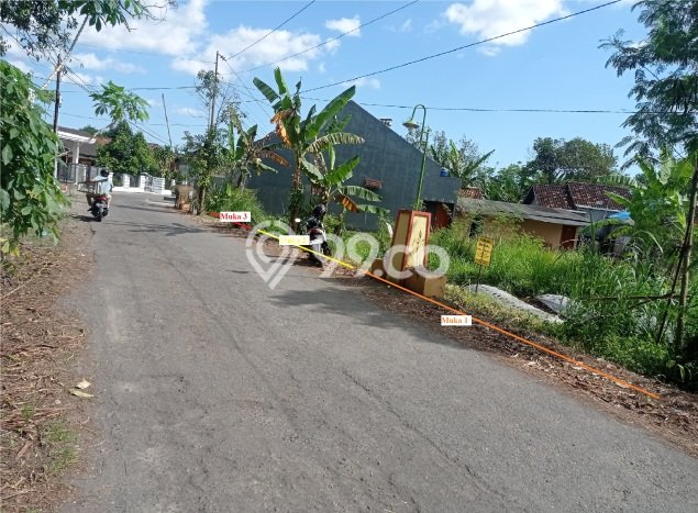 Lahan Kosong Dijual di Sleman dengan Area 2552m2 Lahan Kosong Dijual di Sleman dengan Area 2552m2