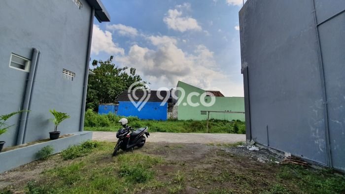 Jarang Ada! Tanah di Banguntapan Punya Luas 126m2 SHM Jarang Ada! Tanah di Banguntapan Punya Luas 126m2 SHM