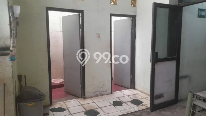 Unit Gudang Dijual di Gamping Sleman Luas Tanah 1765m2, Luas Bangunan 1800m2 Unit Gudang Dijual di Gamping Sleman Luas Tanah 1765m2, Luas Bangunan 1800m2