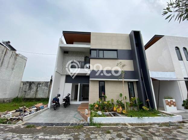 Jual Rumah Strategis Bagus Punya 4 KT di Mlati Sleman SHM Jual Rumah Strategis Bagus Punya 4 KT di Mlati Sleman SHM