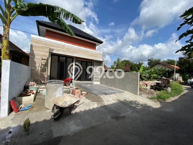 Jual Rumah Strategis Bagus Punya 3 KT di Kasihan Bantul SHM Jual Rumah Strategis Bagus Punya 3 KT di Kasihan Bantul SHM