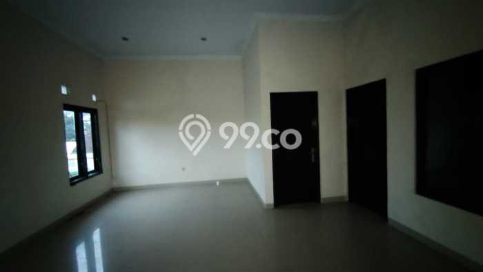 For Sale Rumah 5 Kamar Lokasi Strategis Nyaman dan Strategis di Sewon For Sale Rumah 5 Kamar Lokasi Strategis Nyaman dan Strategis di Sewon