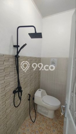 For Sale Rumah 3 Kamar Lokasi Strategis Nyaman dan Strategis di Depok For Sale Rumah 3 Kamar Lokasi Strategis Nyaman dan Strategis di Depok