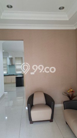 Rumah Mewah LB 420m2 Siap Huni Desain Elegan di Gading Serpong, Tangerang Rumah Mewah LB 420m2 Siap Huni Desain Elegan di Gading Serpong, Tangerang