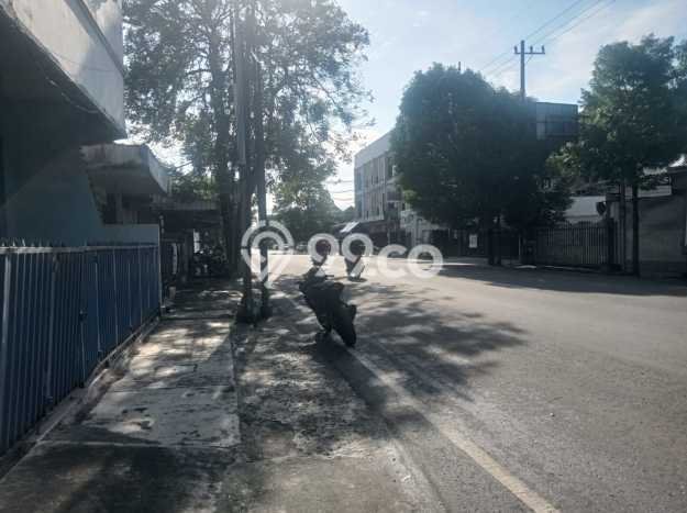 Komersial For Rent Kawasan Klojen, Luas 130m2m², Lokasi Komersial, Akses Utama Komersial For Rent Kawasan Klojen, Luas 130m2m², Lokasi Komersial, Akses Utama