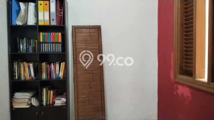 FOR SALE Kost 14 Kamar, 3 Kamar Mandi di Klojen, Malang, Luas 300m2 FOR SALE Kost 14 Kamar, 3 Kamar Mandi di Klojen, Malang, Luas 300m2