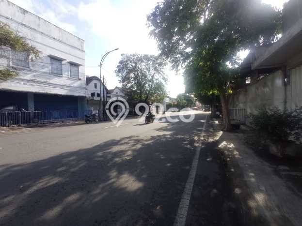 Komersial For Rent Kawasan Klojen, Luas 130m2m², Lokasi Komersial, Akses Utama Komersial For Rent Kawasan Klojen, Luas 130m2m², Lokasi Komersial, Akses Utama