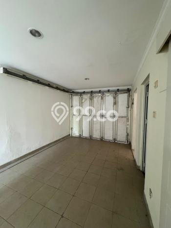 Rumah Disewakan Jakarta Barat LT 250m2 LB 241m2 Kawasan Green Lake City Rumah Disewakan Jakarta Barat LT 250m2 LB 241m2 Kawasan Green Lake City