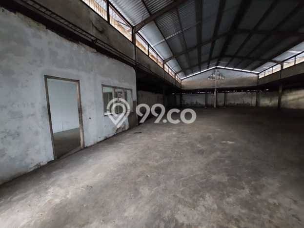 Gudang Dijual di Jakarta Barat LT 2300m2 & LB 1600m2 Lokasi Terbaik! Gudang Dijual di Jakarta Barat LT 2300m2 & LB 1600m2 Lokasi Terbaik!