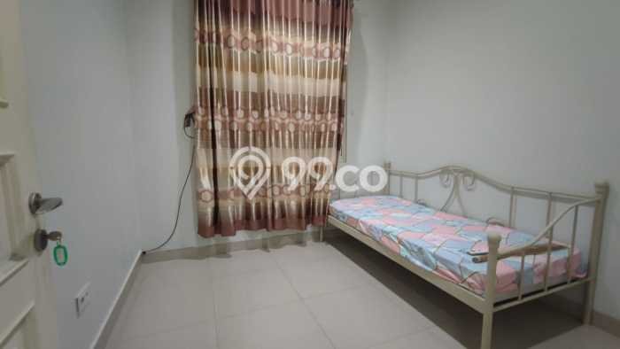 Disewakan Rumah Murah di Green Lake City Jakarta Barat dengan 3 Kamar Tidur Disewakan Rumah Murah di Green Lake City Jakarta Barat dengan 3 Kamar Tidur