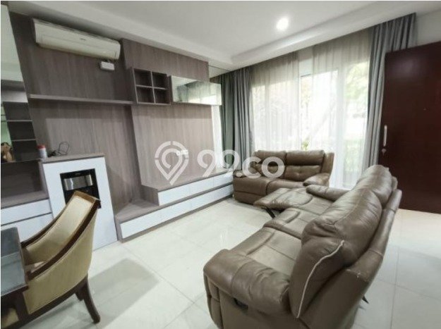 Rumah sewa siap huni 4 Kamar Tidur di Puri Mansion, Jakarta Barat Rumah sewa siap huni 4 Kamar Tidur di Puri Mansion, Jakarta Barat