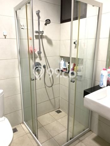 Ready to Use! Luxury House LT 96m2 Desain Elegan di Green Lake City Ready to Use! Luxury House LT 96m2 Desain Elegan di Green Lake City