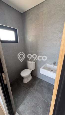 Rumah 3 Kamar Dekat dengan Akses Transportasi, Solo - Lokasi Premium Rumah 3 Kamar Dekat dengan Akses Transportasi, Solo - Lokasi Premium