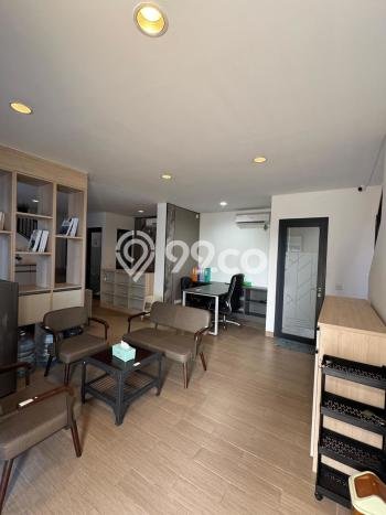Ruko di BSD, Luas 182m², Kawasan Bisnis, Ramai Ruko di BSD, Luas 182m², Kawasan Bisnis, Ramai