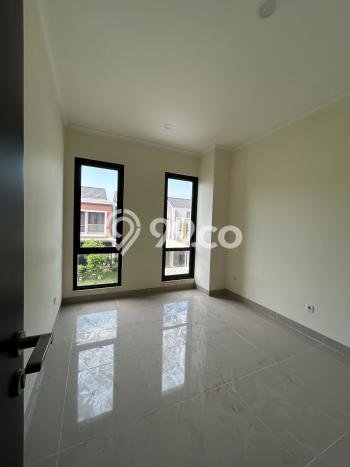 Rumah Luas Asri 3 KT Siap Huni di Gading Serpong Tangerang Rumah Luas Asri 3 KT Siap Huni di Gading Serpong Tangerang