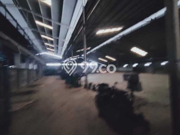 Unit Gudang Paling Strategis di Cikupa Tangerang dengan LB 3200m2 Unit Gudang Paling Strategis di Cikupa Tangerang dengan LB 3200m2