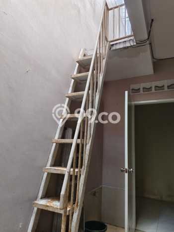 Disewakan! Rumah 4 Kamar Tidur &
4 Kamar Mandi di BSD, Tangerang Disewakan! Rumah 4 Kamar Tidur &
4 Kamar Mandi di BSD, Tangerang