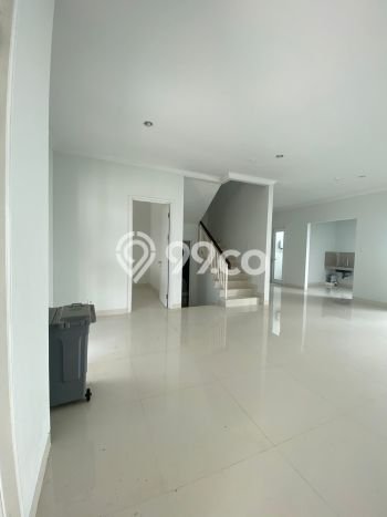Ready to Use! Luxury House LT 162m2 Desain Elegan di Gading Serpong Ready to Use! Luxury House LT 162m2 Desain Elegan di Gading Serpong