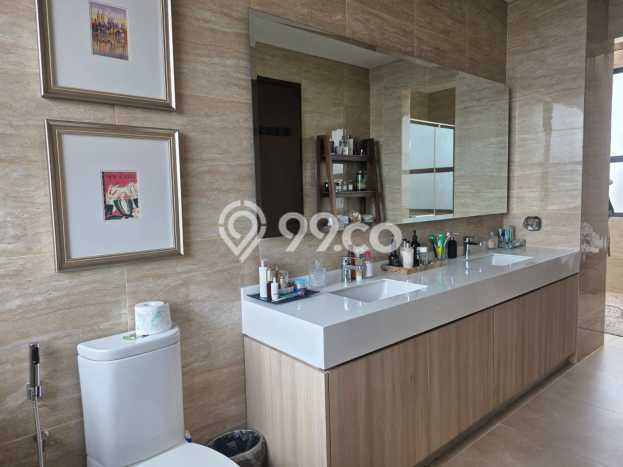 Rumah Elit LB 460m2 Siap Pakai Desain Elegan di BSD, Tangerang Rumah Elit LB 460m2 Siap Pakai Desain Elegan di BSD, Tangerang