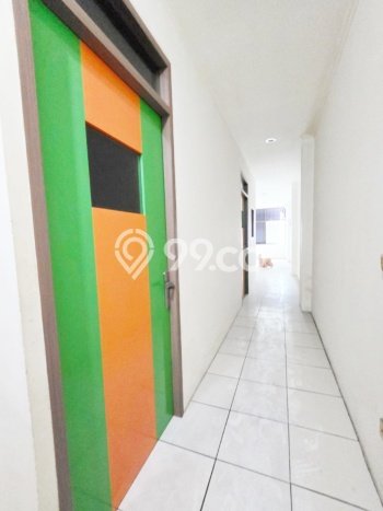 Hunian Mewah Siap Huni LT 170m2 di Serpong, Tangerang Selatan Hunian Mewah Siap Huni LT 170m2 di Serpong, Tangerang Selatan