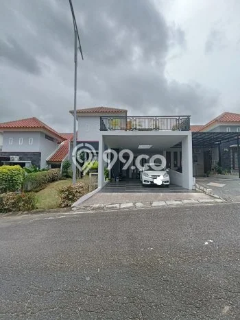 Rumah Strategis Modern Lb 250m2 di Batam Kota, Batam Rumah Strategis Modern Lb 250m2 di Batam Kota, Batam