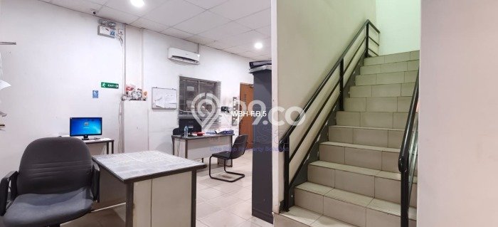 Dijual! Ruko di Sei Panas Batam LT 384m2 / LB 504m2 Kawasan Bisnis Dijual! Ruko di Sei Panas Batam LT 384m2 / LB 504m2 Kawasan Bisnis