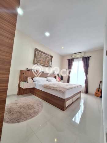Rumah Strategis Modern Lb 250m2 di Batam Kota, Batam Rumah Strategis Modern Lb 250m2 di Batam Kota, Batam