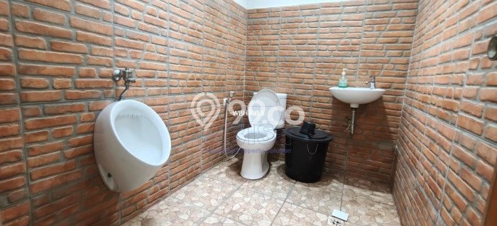 Dijual! Ruko di Sei Panas Batam LT 384m2 / LB 504m2 Kawasan Bisnis Dijual! Ruko di Sei Panas Batam LT 384m2 / LB 504m2 Kawasan Bisnis