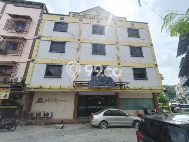 AREA BISNIS! Hotel di Lubuk Baja, Luas 2400m2m², Jalan Utama, Strategis AREA BISNIS! Hotel di Lubuk Baja, Luas 2400m2m², Jalan Utama, Strategis