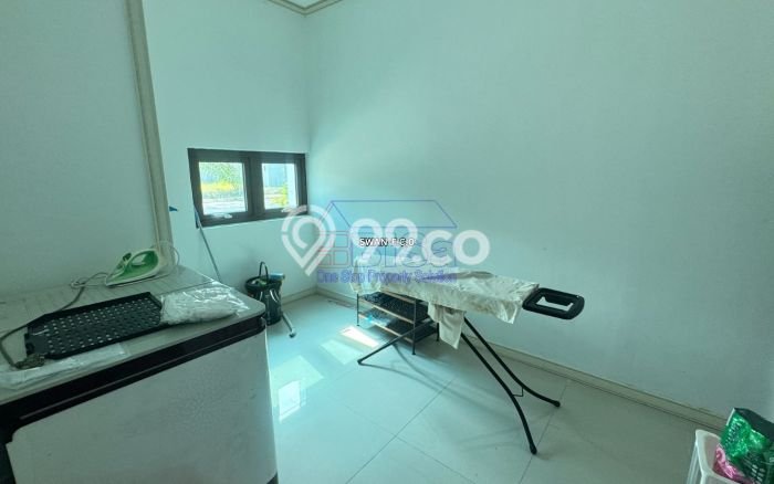 Rumah Mewah LB 141m2 Siap Pakai Desain Elegan di Tiban, Batam Rumah Mewah LB 141m2 Siap Pakai Desain Elegan di Tiban, Batam