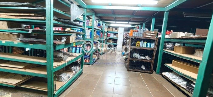 Gudang Dijual di Prime Area Batam Luas 810m2 Gudang Dijual di Prime Area Batam Luas 810m2