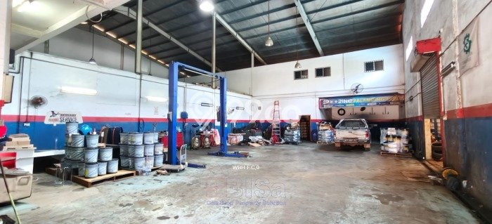 Gudang Dijual di Prime Area Batam Luas 810m2 Gudang Dijual di Prime Area Batam Luas 810m2