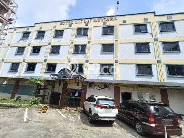 AREA BISNIS! Hotel di Lubuk Baja, Luas 2400m2m², Jalan Utama, Strategis AREA BISNIS! Hotel di Lubuk Baja, Luas 2400m2m², Jalan Utama, Strategis