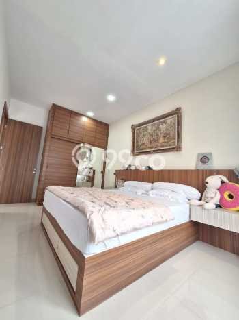 Rumah Strategis Modern Lb 250m2 di Batam Kota, Batam Rumah Strategis Modern Lb 250m2 di Batam Kota, Batam