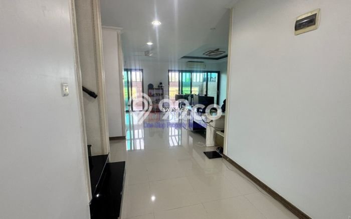 Rumah Mewah Siap Huni LT 180m2 di Sekupang, Batam Rumah Mewah Siap Huni LT 180m2 di Sekupang, Batam