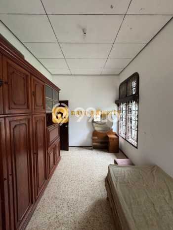 Hunian Mewah Siap Huni LT 1833m2 di Jatinegara, Jakarta Timur Hunian Mewah Siap Huni LT 1833m2 di Jatinegara, Jakarta Timur