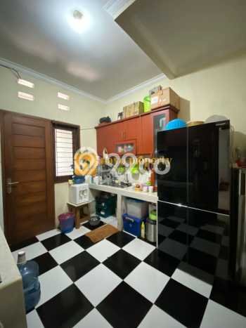 Ready to Use! Luxury House LT 161m2 Desain Elegan di Jatibening Ready to Use! Luxury House LT 161m2 Desain Elegan di Jatibening