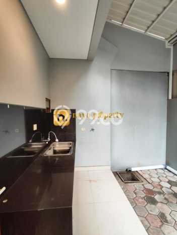 Dijual Hunian Rumah Terawat 3 Kamar di Jatiwarna, Bekasi Dijual Hunian Rumah Terawat 3 Kamar di Jatiwarna, Bekasi